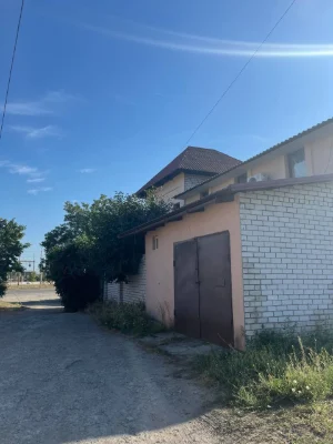 Продам будинок ж/м Ломівський /200м2/ Донецьке  шосе/