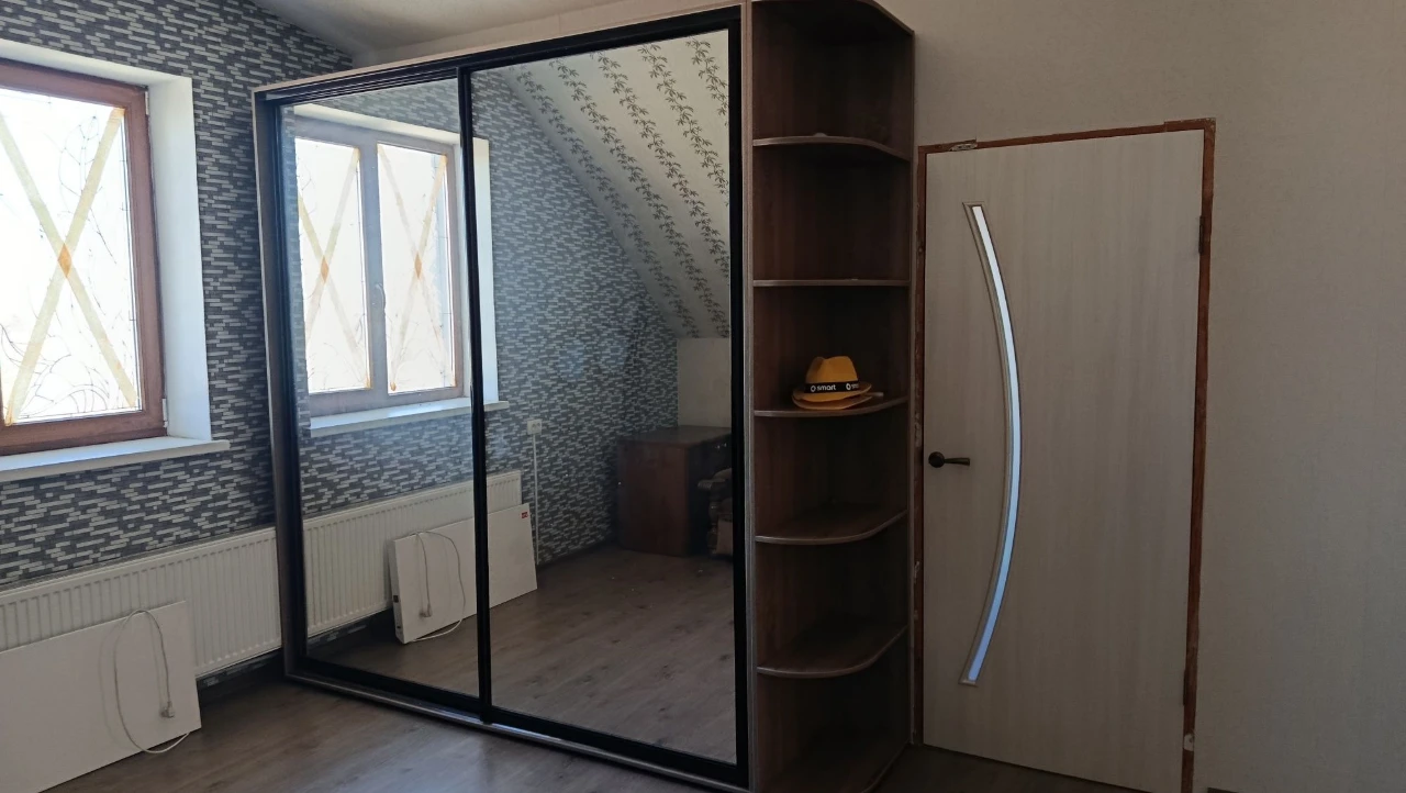 Продам будинок ж/м Ломівський /200м2/ Донецьке  шосе/