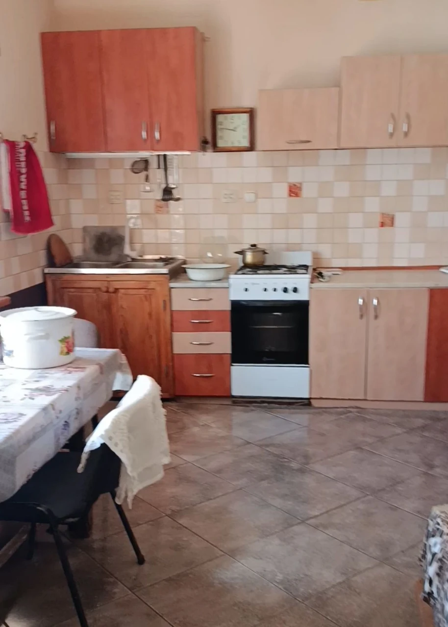 Продам будинок ж/м Ломівський /200м2/ Донецьке  шосе/