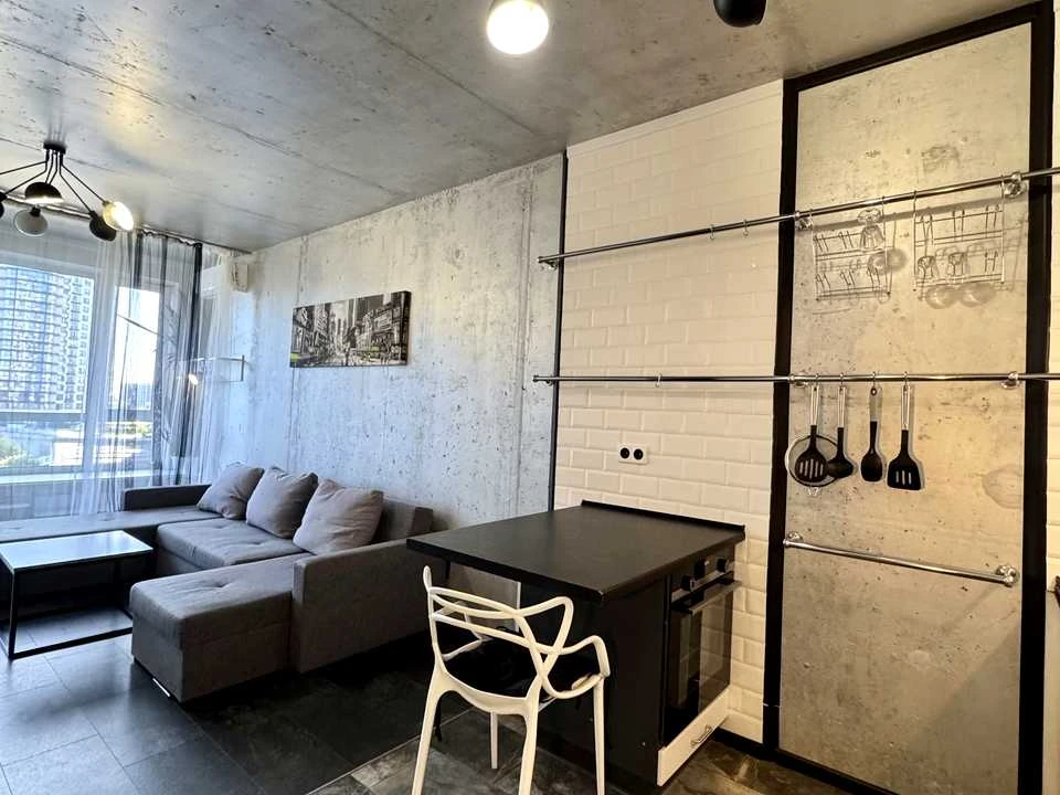 Apartment. Kyiv, Osokorska St.