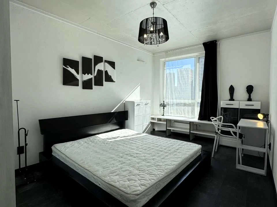 Apartment. Kyiv, Osokorska St.