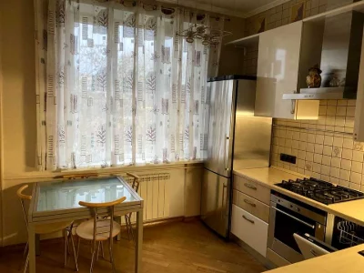 Квартира. Киев, проспект Воздушных Сил