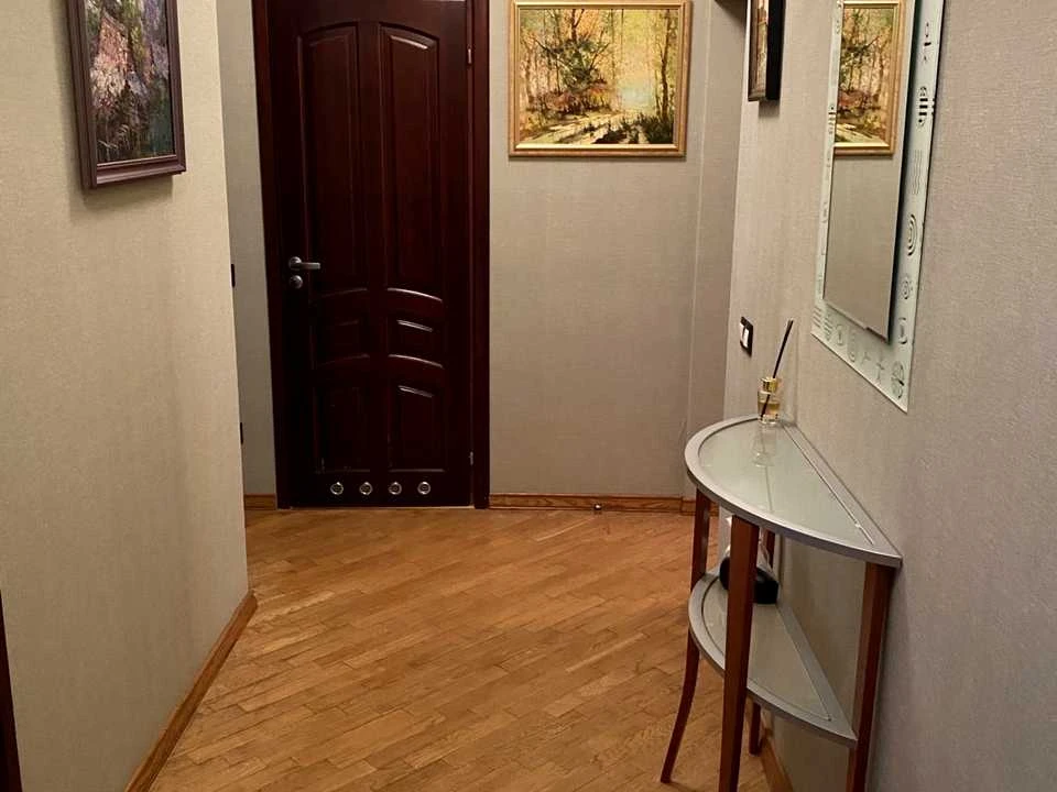 Квартира. Киев, проспект Воздушных Сил