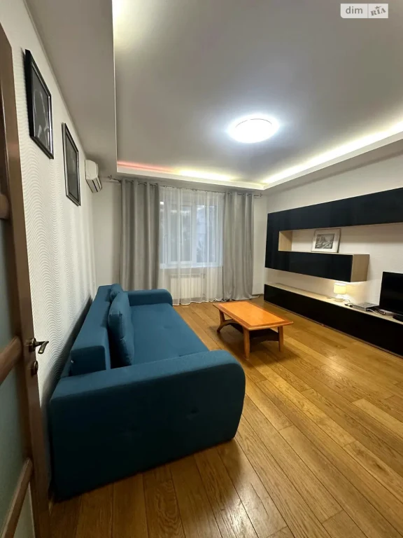 Long-Term Rental Apartment on Lypky Street