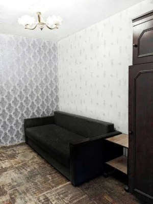 For sale 3 rooms on Yudina Street 10 min from Kholodna Gora