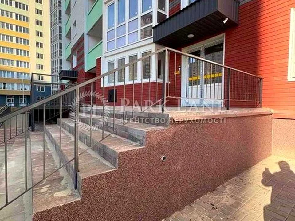 Квартира. Київ, вулиця Бориса Гмирі