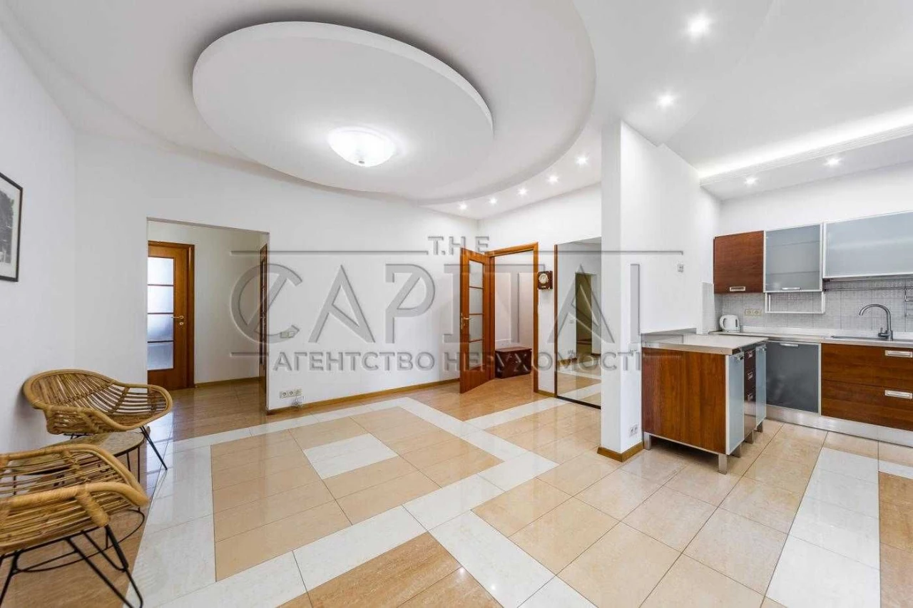 Простора 3-кімнатна квартира 140 м² в серці Печерська Предс