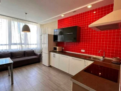 Apartment. Odessa, Genuez'ka St.