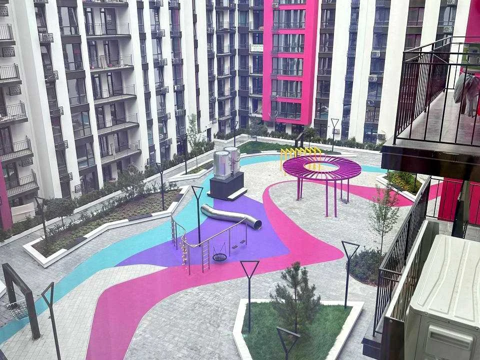 Apartment. Ivano-Frankivsk, Romana Levytsky St.
