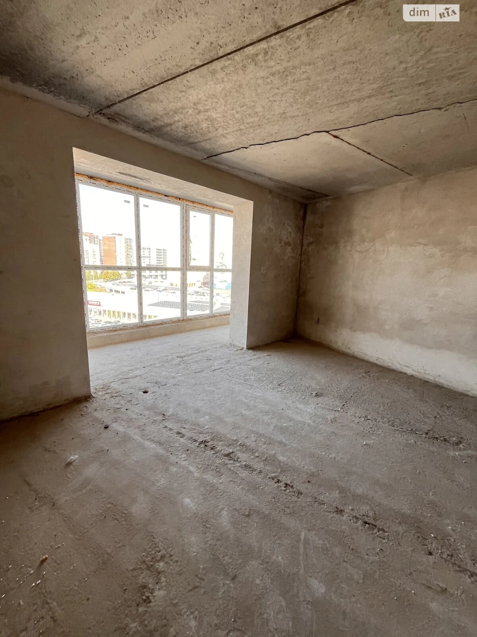 Sale of Apartment Ozerna