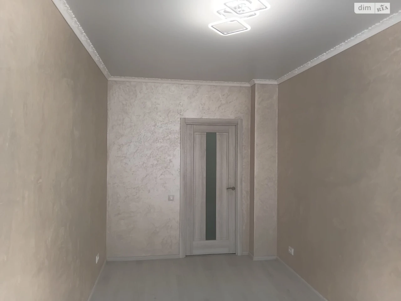Long-Term Rental Apartment Exhibition