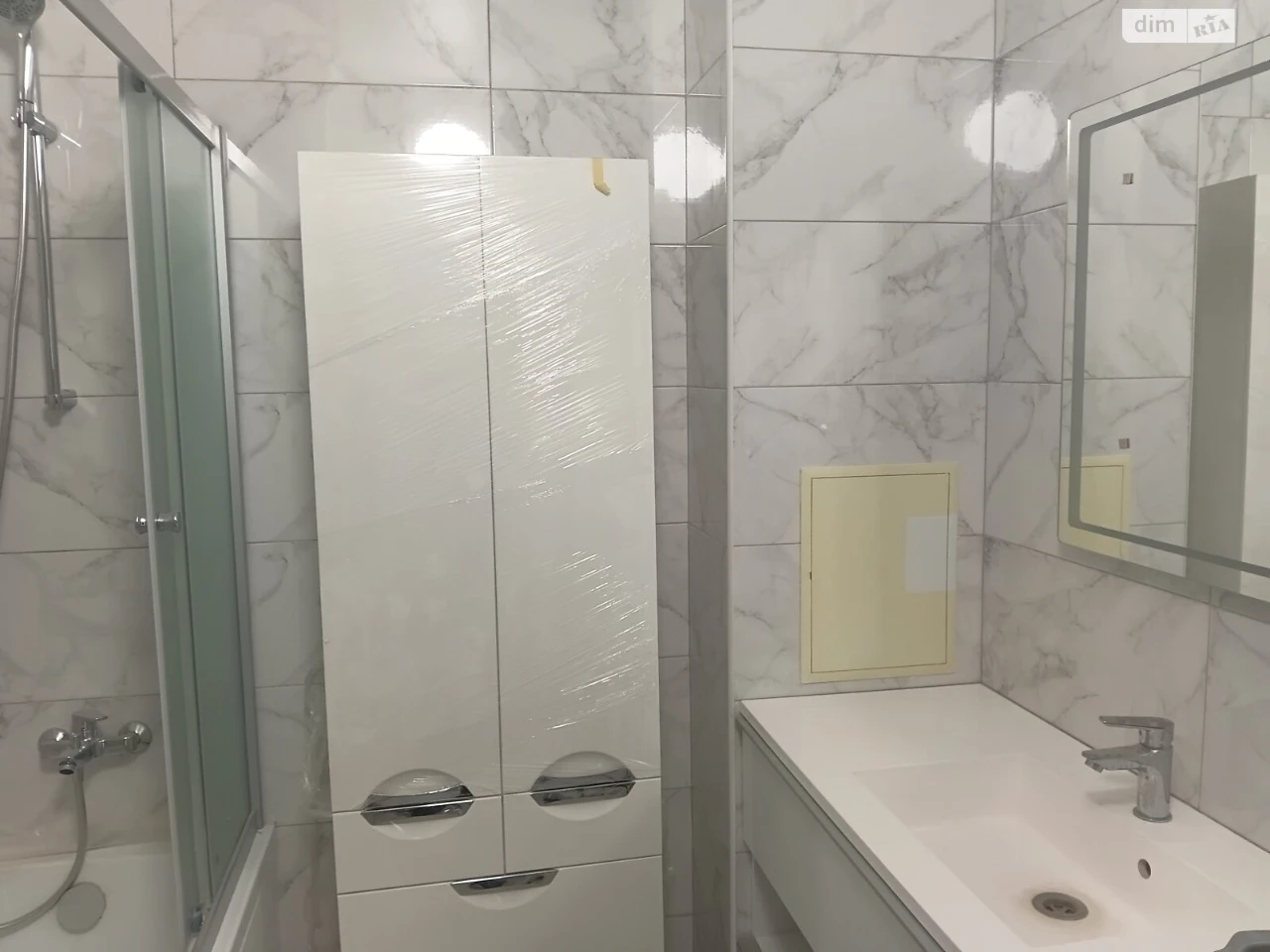 Long-Term Rental Apartment Exhibition