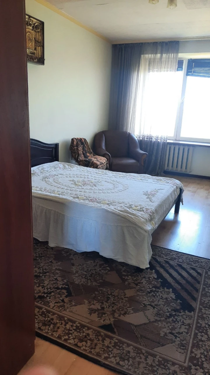 Продаж з терміновим виїздом 2кімнатна квартира в районі музею флоту
