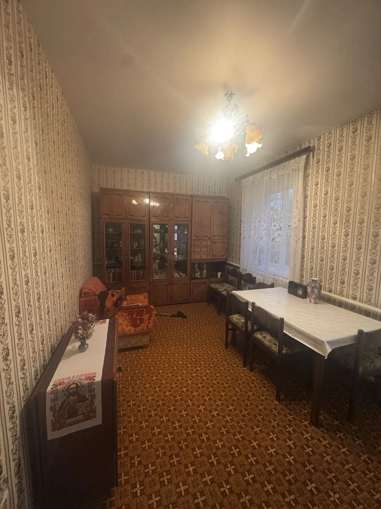 Продается дом в районе Озерной балки, отличное расположение