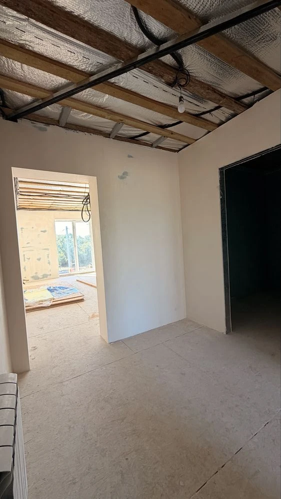 Таунхаус 130 м² у Новомиколаївці. Центральні комунікації.