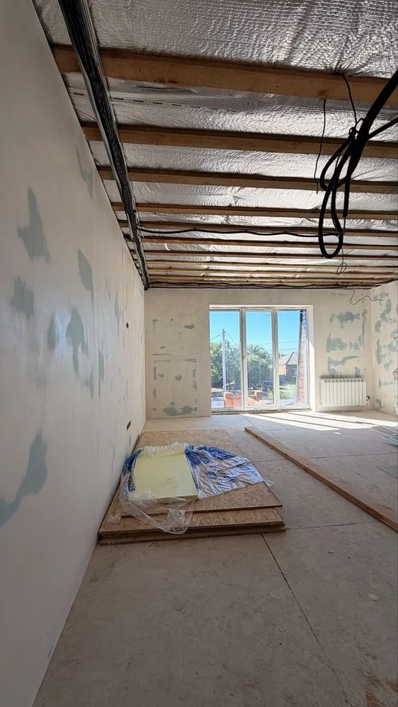 Таунхаус 130 м² у Новомиколаївці. Центральні комунікації.