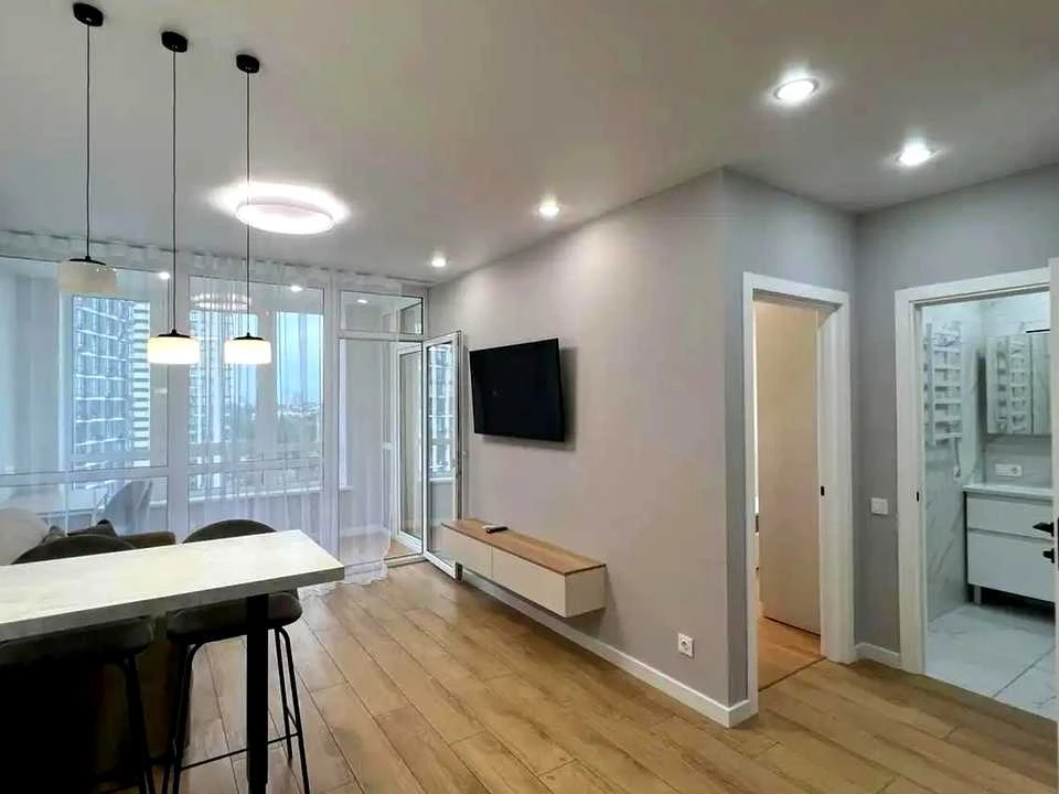 One-room apartment. Viktor Nekrasova St.