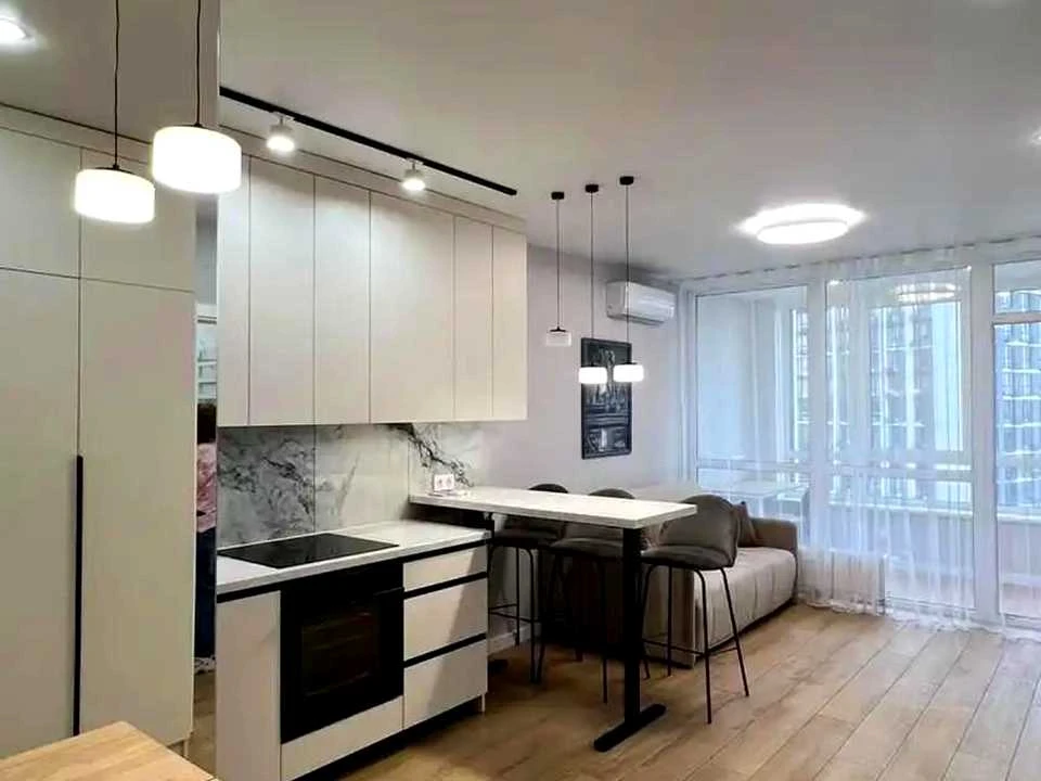 One-room apartment. Viktor Nekrasova St.