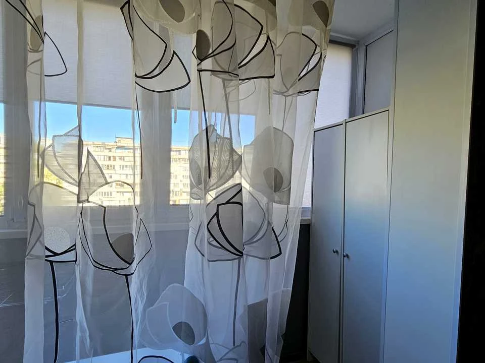 Apartment. Kyiv, Dniprovska nabezhna St.