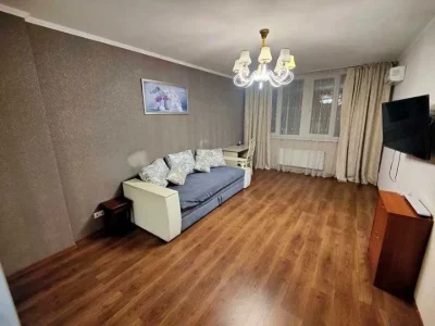 Квартира. Київ, Михайла Максимовича вул.