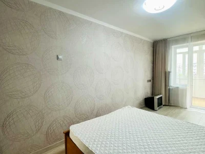 Apartment. Kyiv, Pavlo Tychyna Avenue