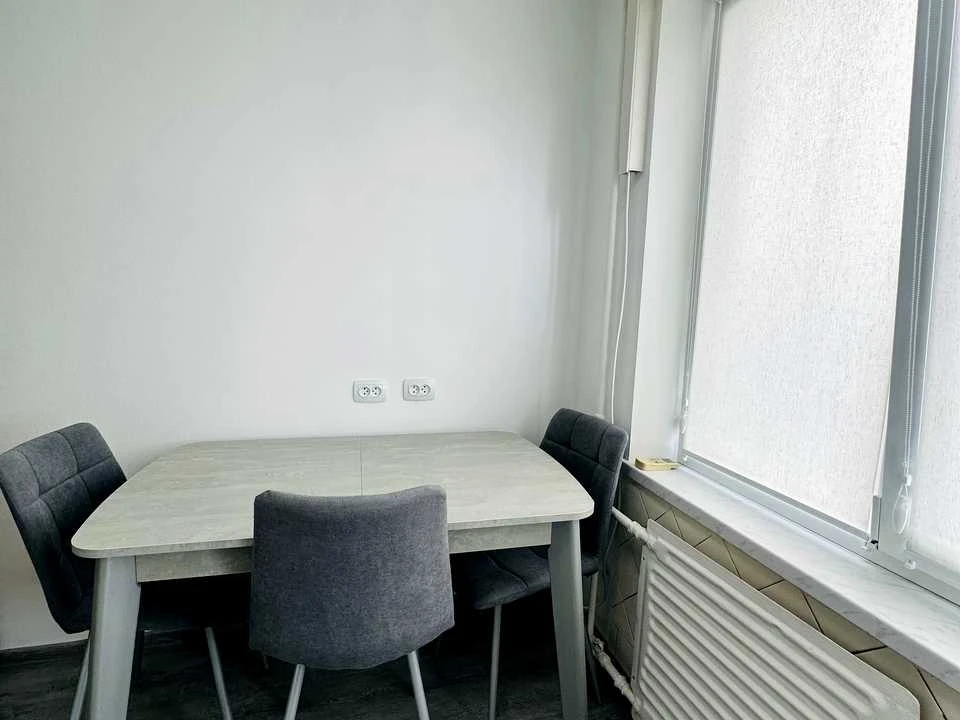 Apartment. Kyiv, Pavlo Tychyna Avenue