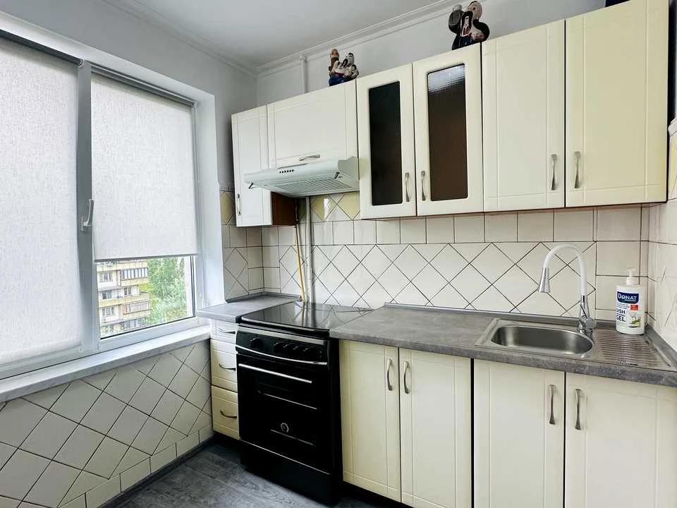 Apartment. Kyiv, Pavlo Tychyna Avenue