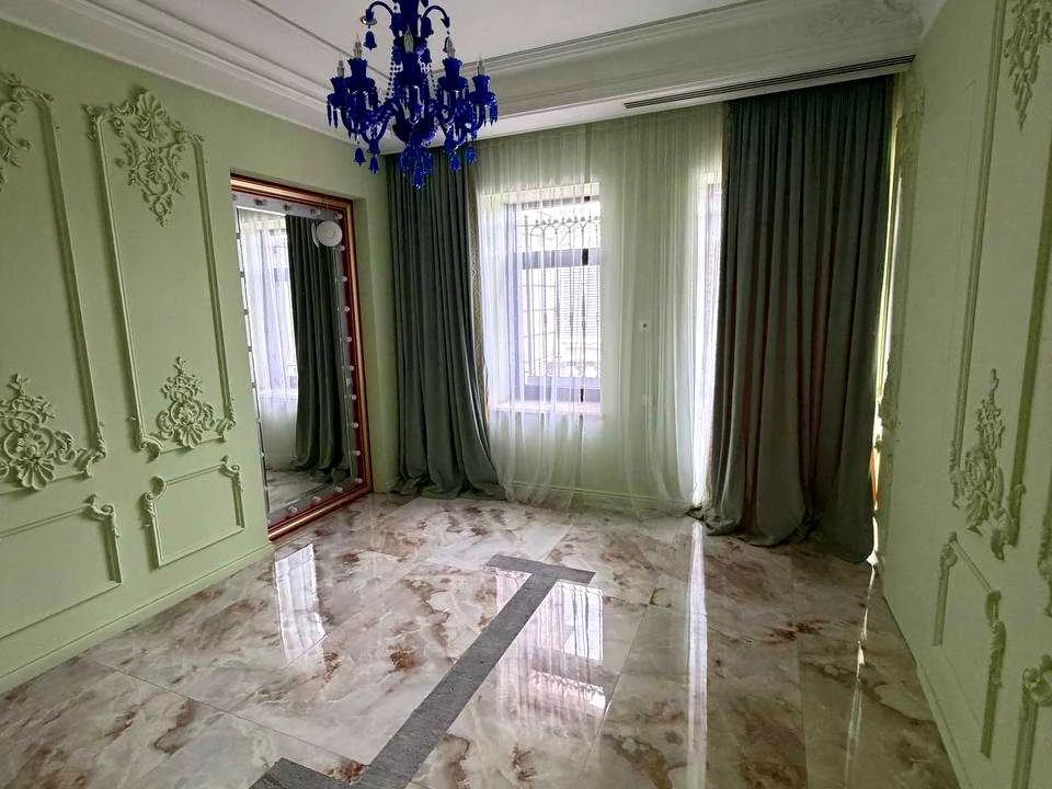 House. Odesa, Italian Boulevard.