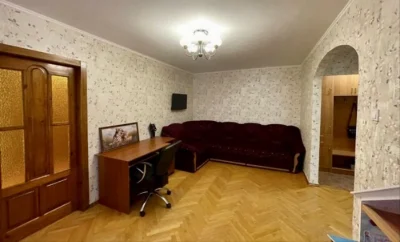Продається 2-к квартира, 5/5, 46 м2,  М. Донця 18, парк Відр