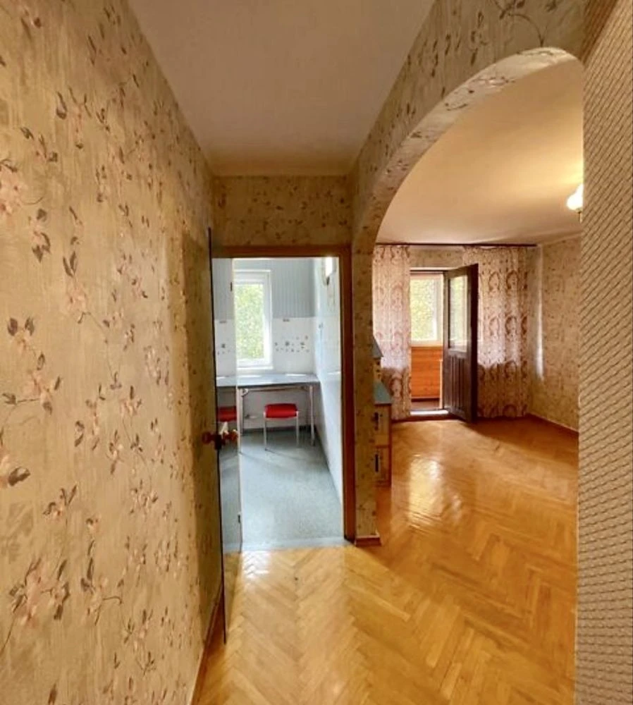 Продається 2-к квартира, 5/5, 46 м2,  М. Донця 18, парк Відр