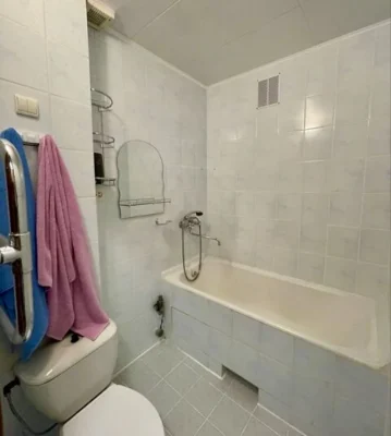 Продається 2-к квартира, 5/5, 46 м2,  М. Донця 18, парк Відр