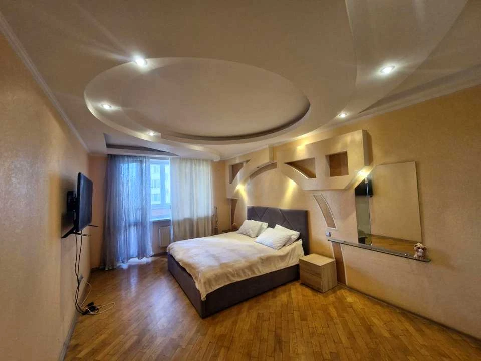 Apartment. Odessa, Odessa community St. Velikogo Fontanu