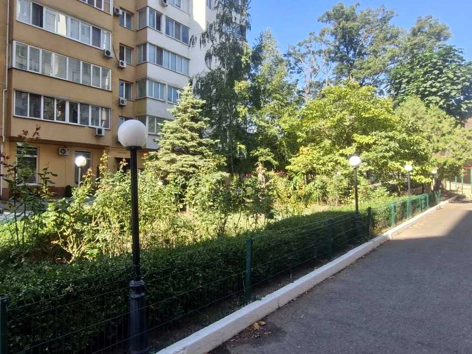 Apartment. Odessa, Odessa community St. Velikogo Fontanu