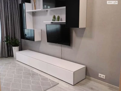 Long-Term Rental Apartment, Rynok Square
