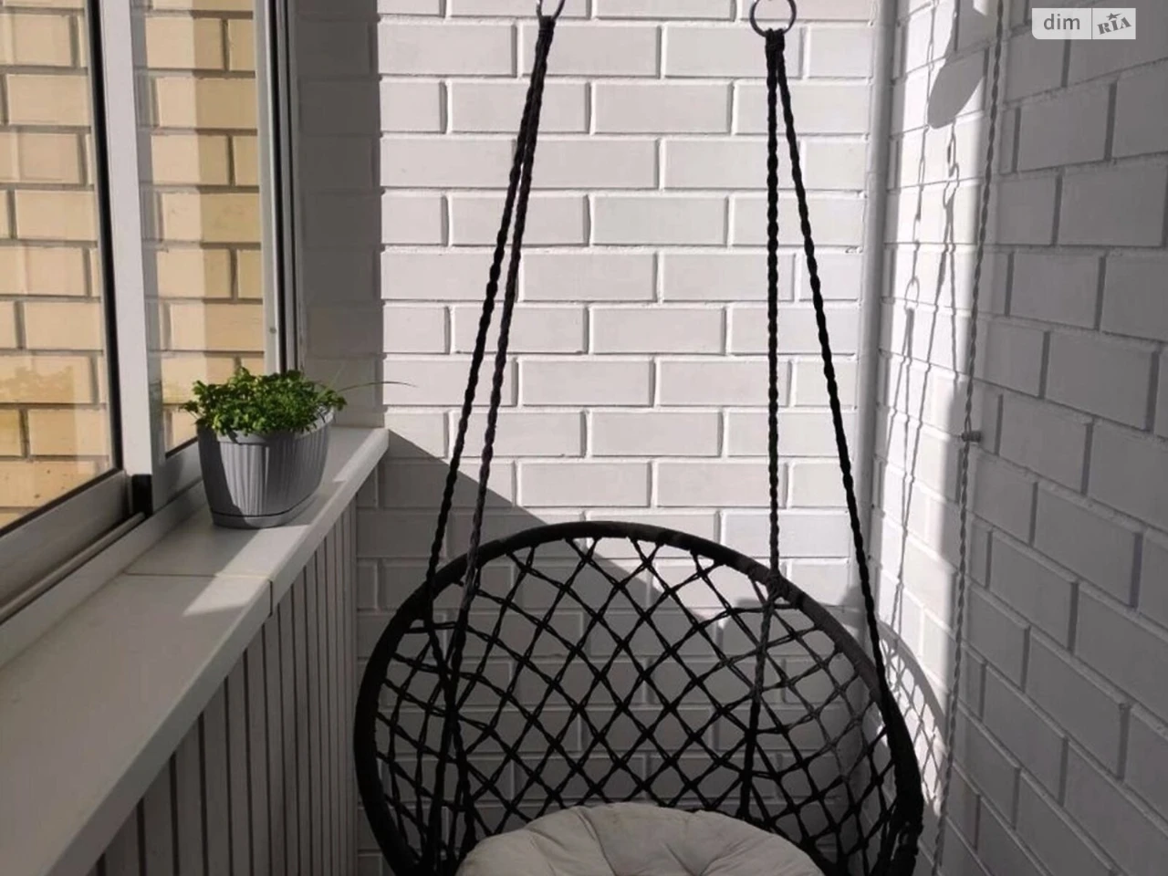 Long-Term Rental Apartment, Rynok Square