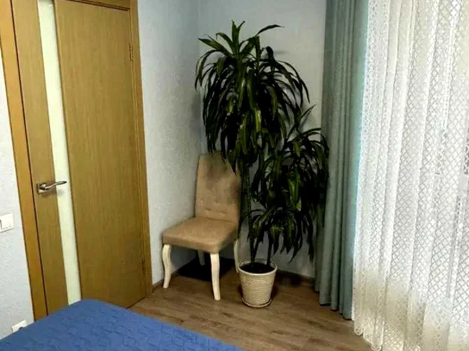 Квартира. Київ, Ростиславська вул.