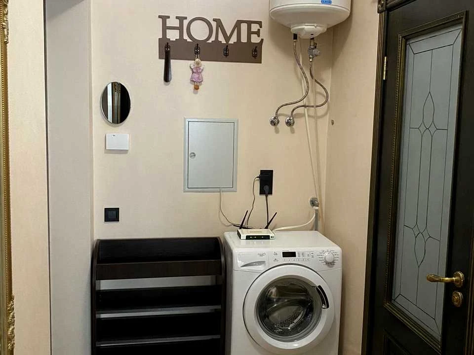 One-room apartment. Street: Petra Kalnischevs'kyi.
