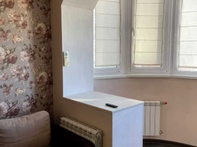 One-room apartment. Street: Petra Kalnischevs'kyi.
