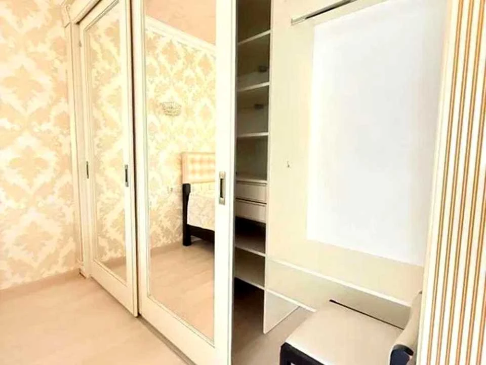 Квартира. Київ, Практична вул.