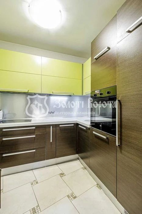 Apartment, 3 rooms. Renovation. European Union, 19a, Mostytskyi m.