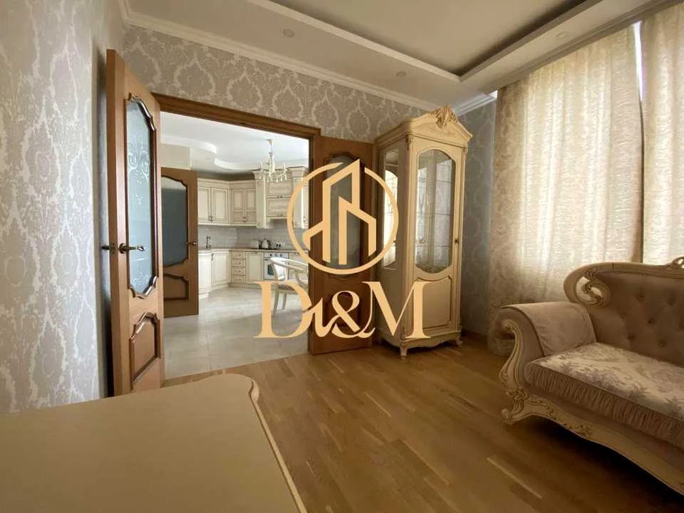 Квартира. Київ, Бакинська вул.