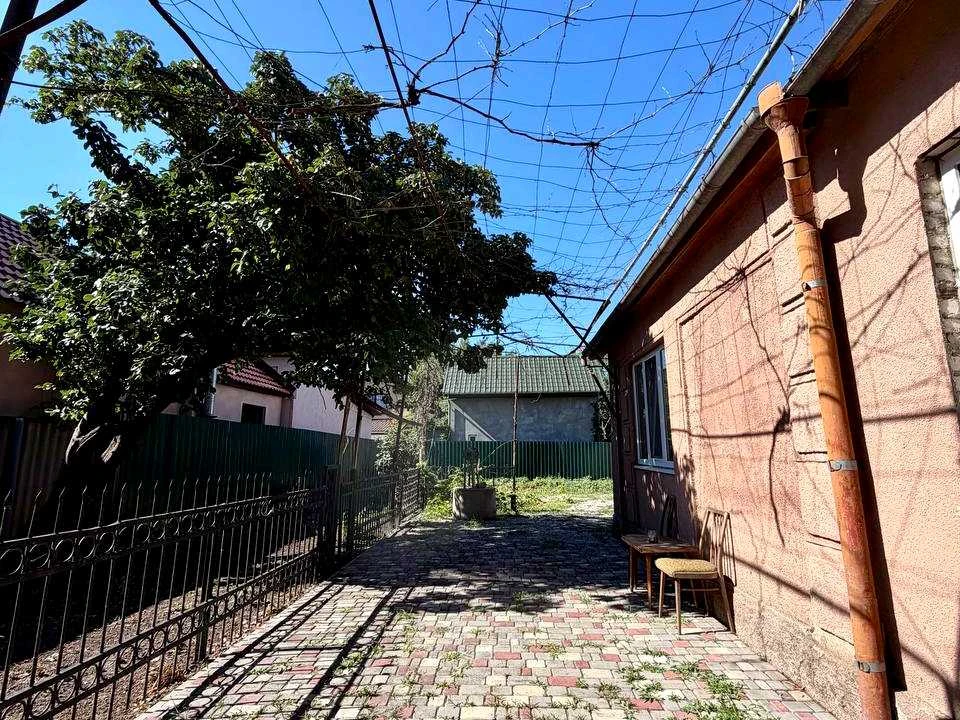 Дом. Одесса, Склифосовского ул.