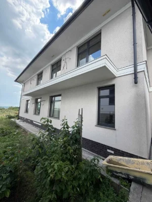 For sale spacious two-story house 380 square meters