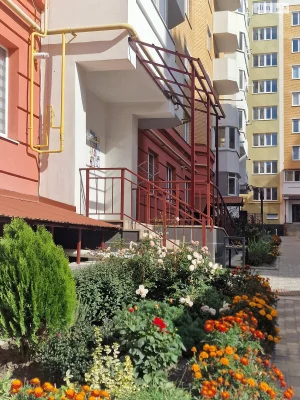 Apartment for Sale, Druzhba