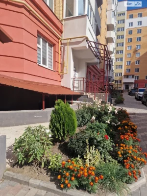 Apartment for Sale, Druzhba