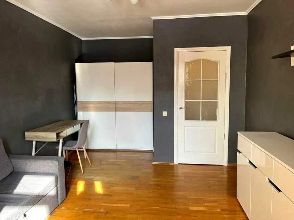 Apartment. Kyiv, Heroiv Dnipra St.