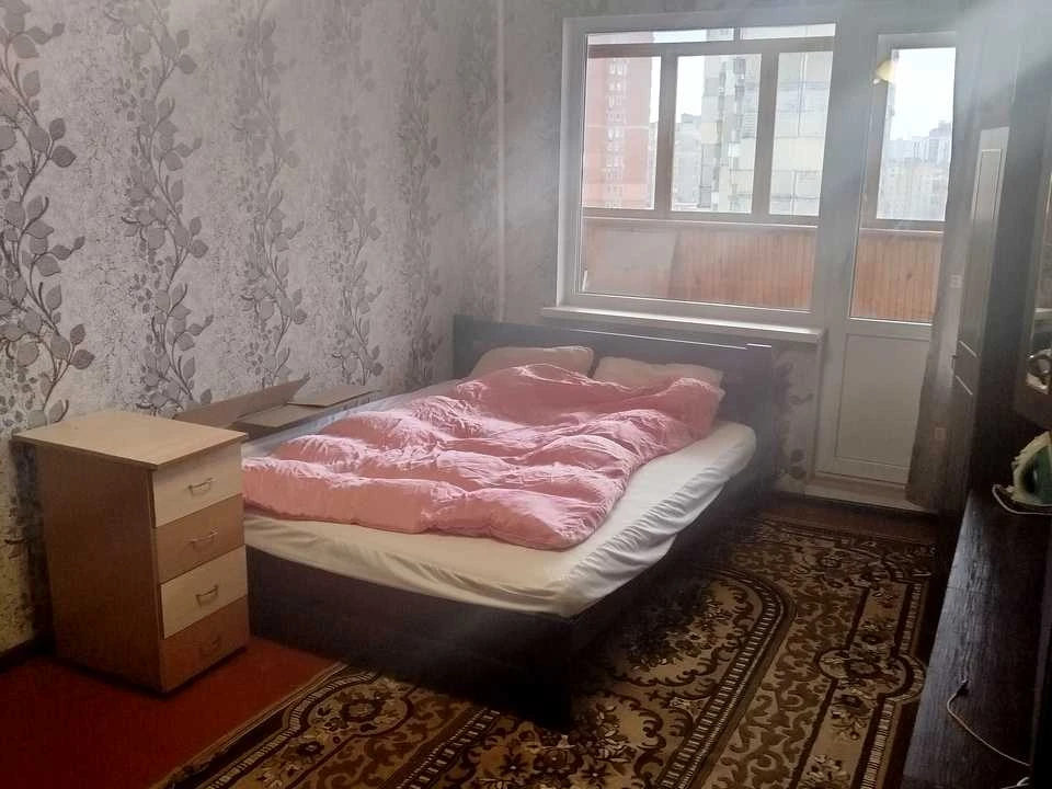 Apartment. Kyiv, Anna Ахматової Street.