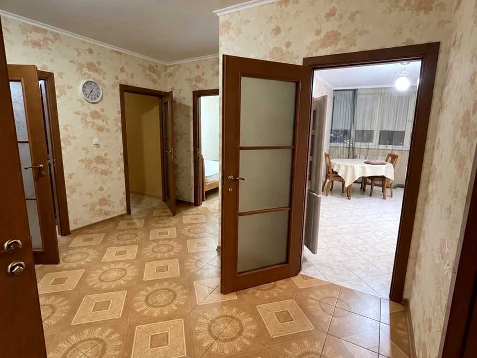 3-room apartment. Vasyl Mykhailymycna Street, Kyiv