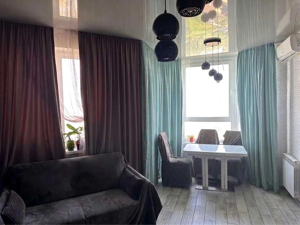 Apartment. Kyiv, Vydradnyi Prospect.