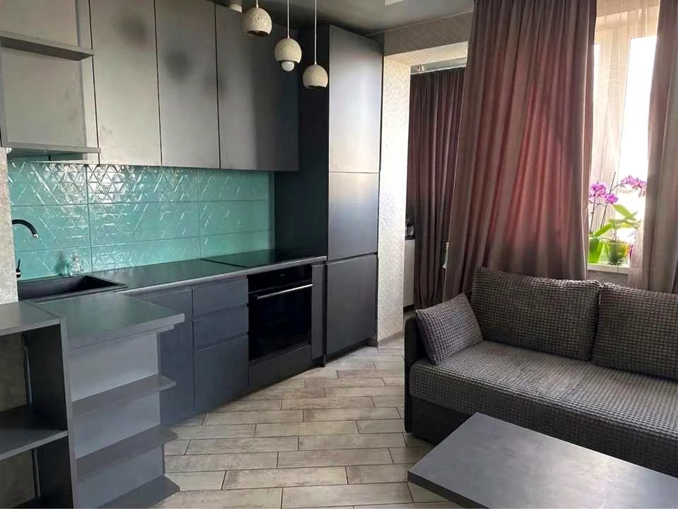 Apartment. Kyiv, Vydradnyi Prospect.